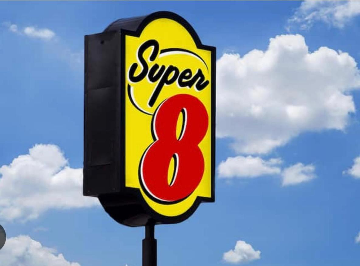 Super 8 By Wyndham Rockford South Hotell Eksteriør bilde